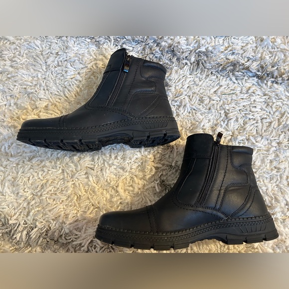 Stepwel Men’s Insulated Boots - Picture 2 of 6